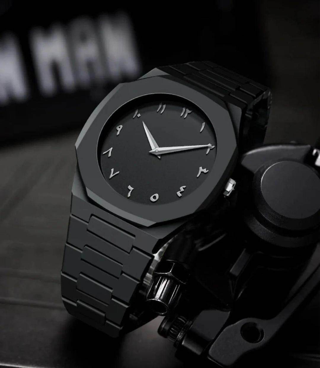 Arabic Black Aura Watch - Wi Gadget
